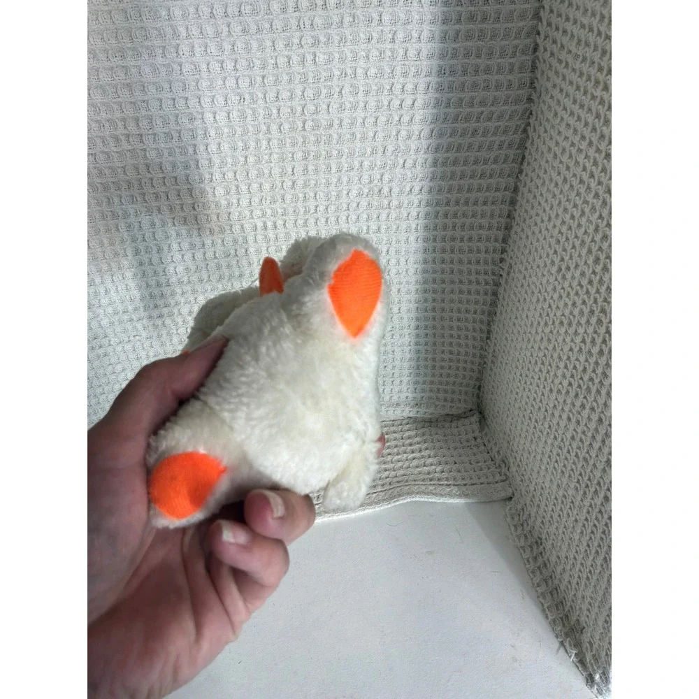 Unbranded holiday includes plush